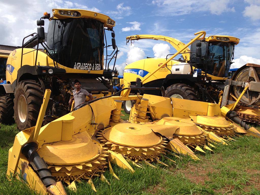 photodune-1860048-professional-team-xs